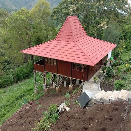 Home Stay Wolokoro Ecotourism Bajawa Номер фото