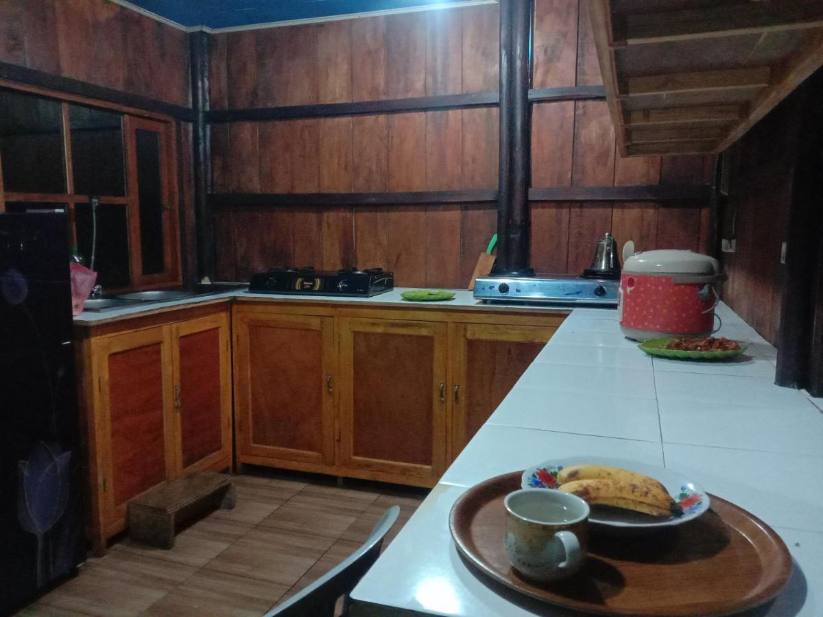 Home Stay Wolokoro Ecotourism Bajawa Экстерьер фото