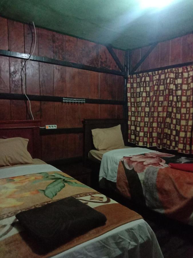 Home Stay Wolokoro Ecotourism Bajawa Экстерьер фото